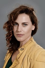 Antje Traue